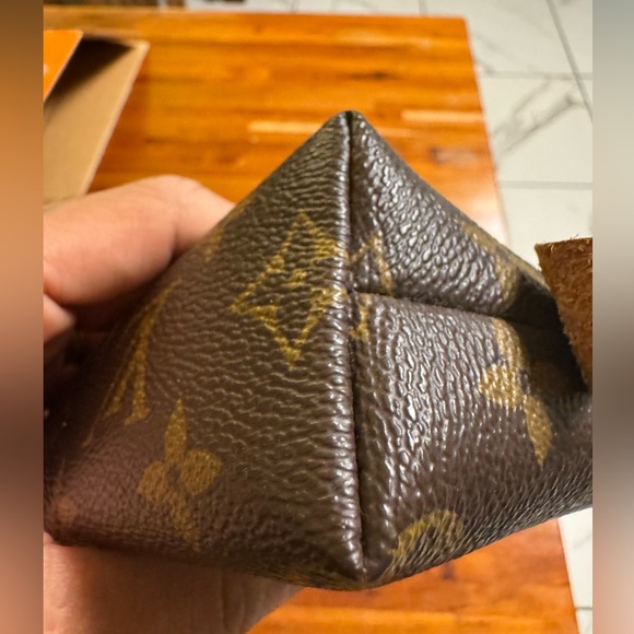 Authentic Louis Vuitton Cosmetic Pouch - Picture 7 of 14